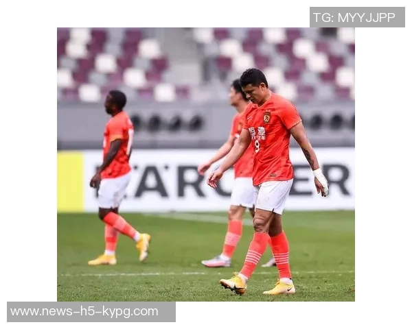 张佳玮逐梦之路渐显本西蒙斯特质勇士近期战术调整不再依赖他