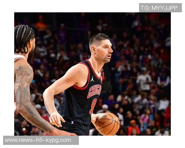 太阳主帅赞扬球队团结力第三节狂砍40分展现强大实力